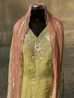 HANDWORK SUIT SET