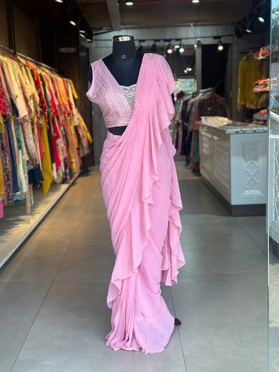 Draping Saree With Heavy Blouse