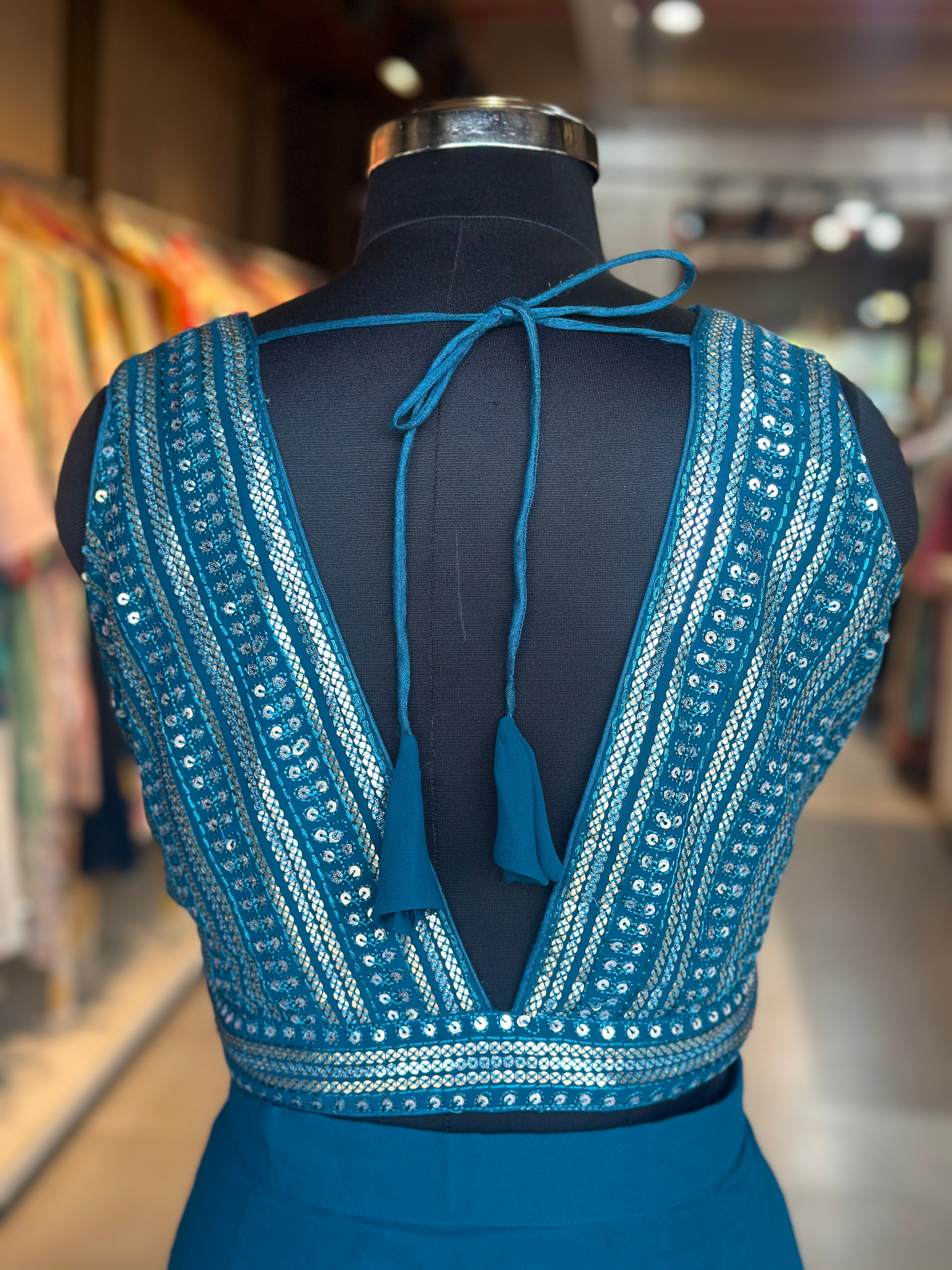 Draping Saree With Heavy Blouse