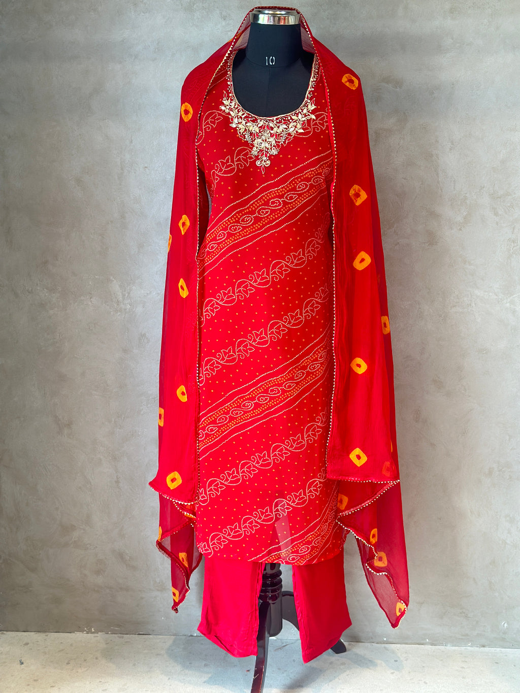 ZARDOSI HANDWORK BHANDEJ SUIT SET