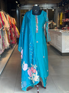 HAND EMBROIDERED STRAIGHT SUIT SET