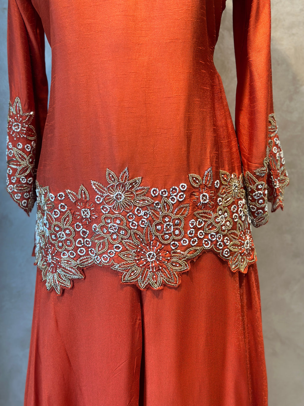 BEAUTIFUL INDO-FUSION PLAZO SET