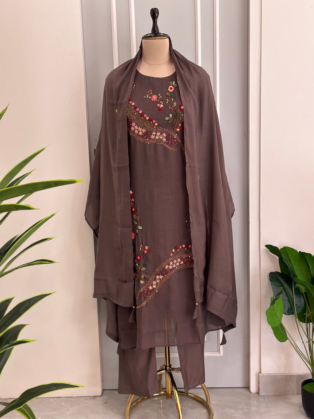 Beautiful Hand Embroidery Suit Set