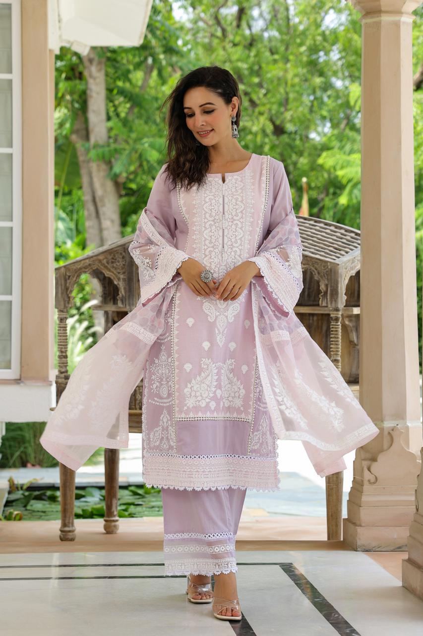 PREMIUM PAKISTANI STYLE STRAIGHT SUIT