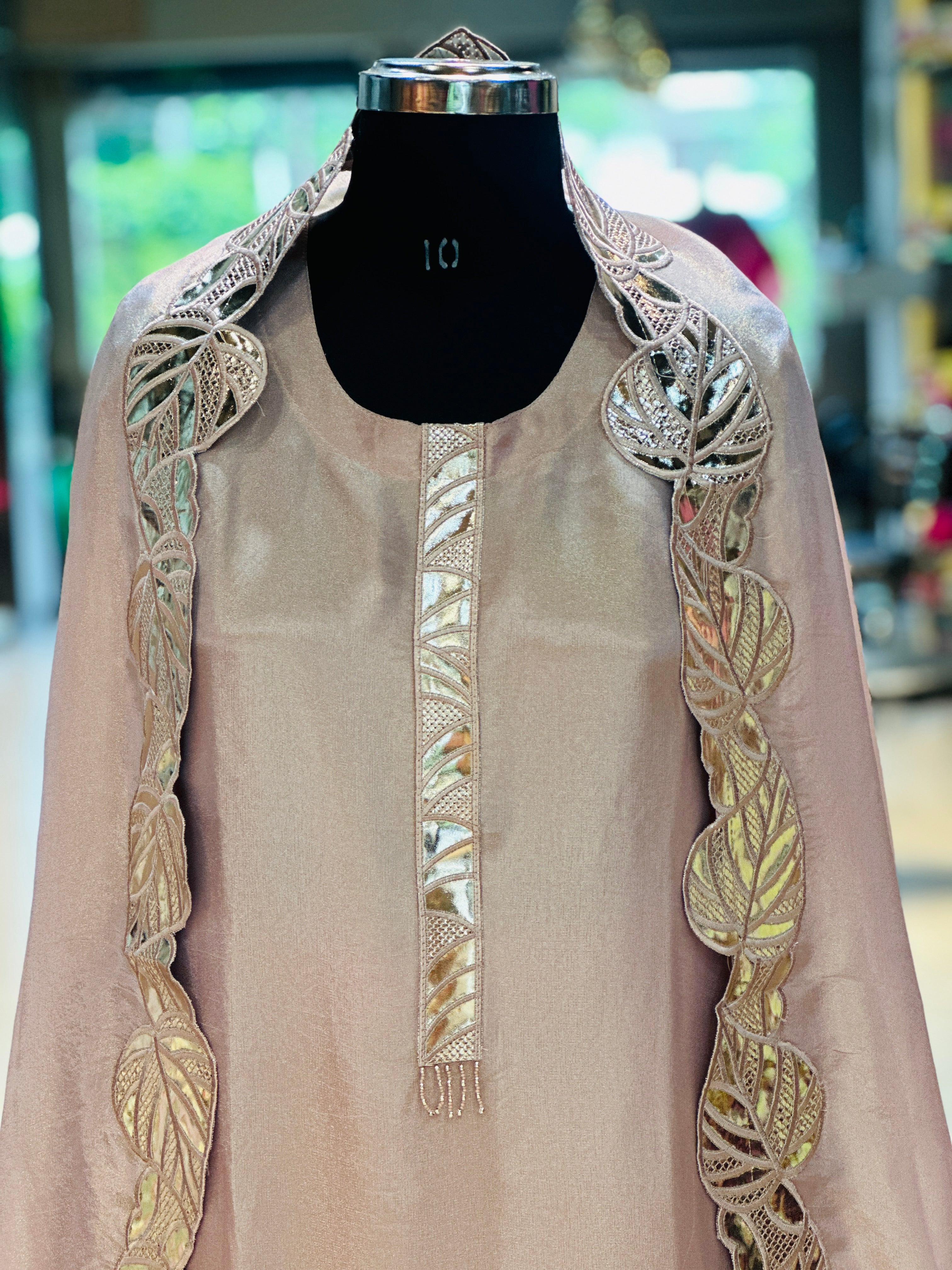 BEAUTIFUL PURE ZAR TISSUE SUIT SET