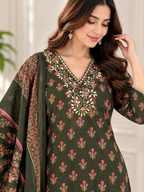 Floral Heritage Handwork Suit Se