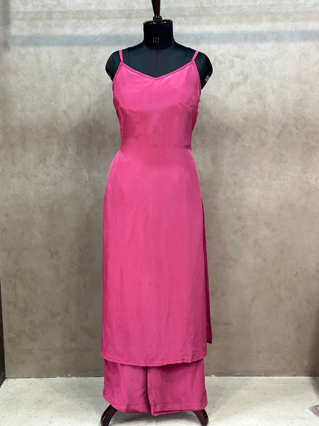 PURE CREPE SUIT SET