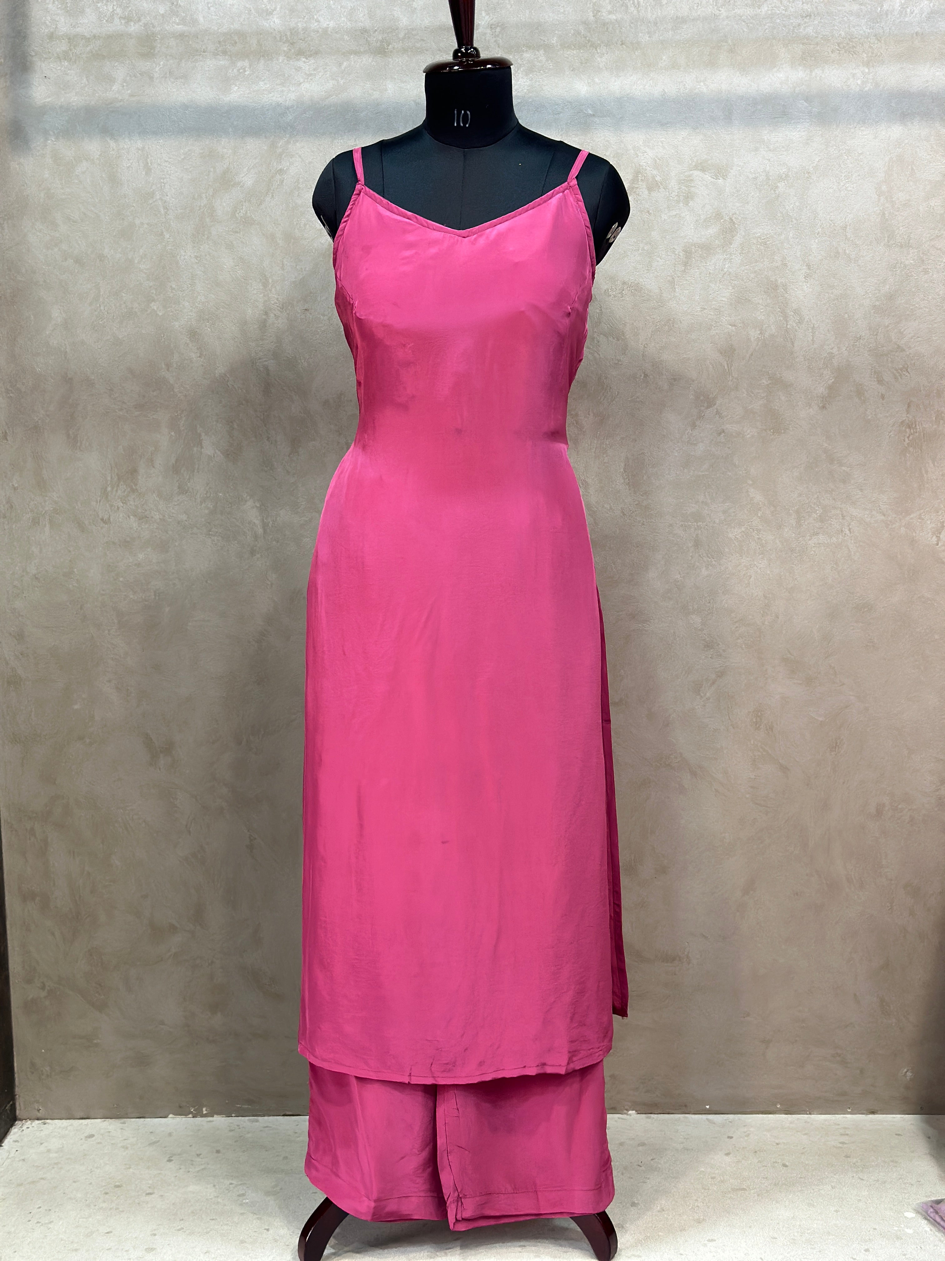 PURE CREPE SUIT SET