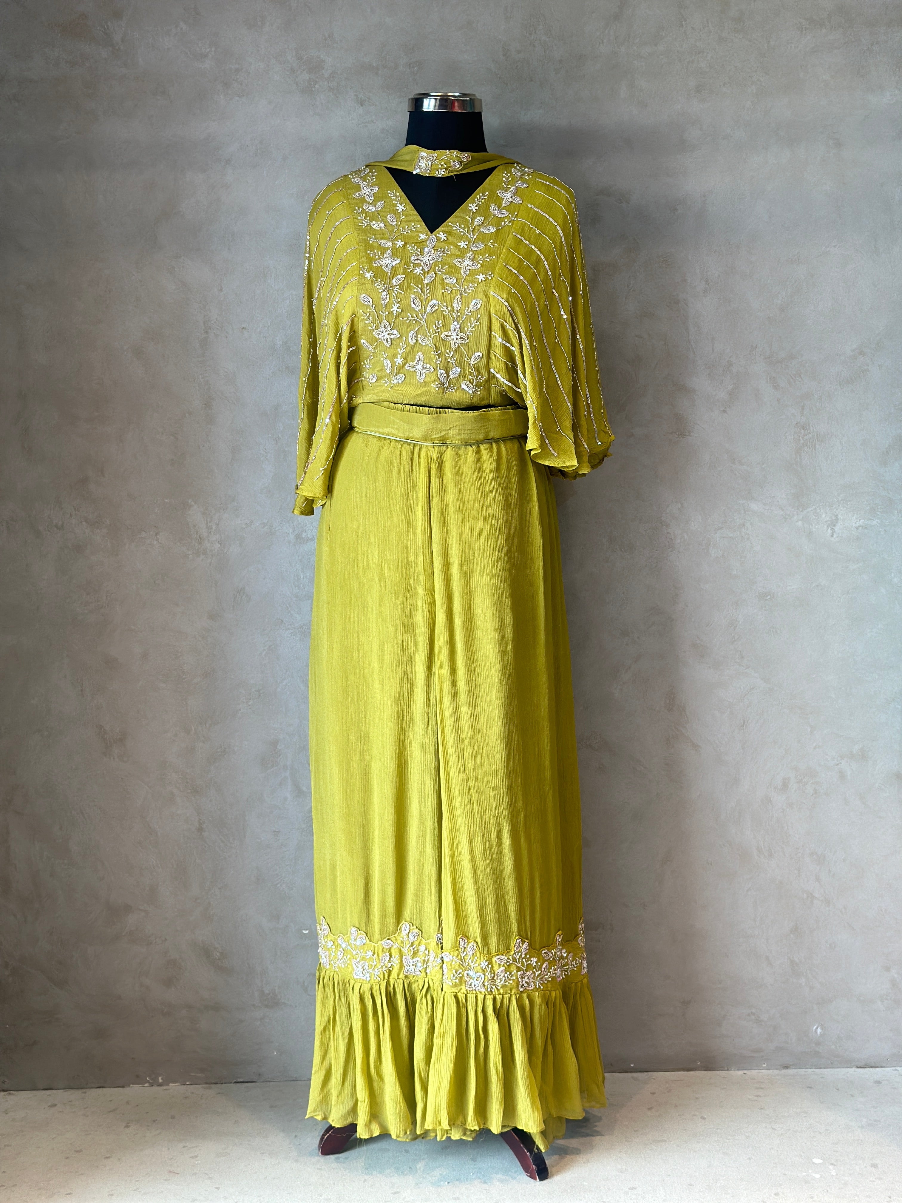 TRENDY HANDWORK PLAZO SET