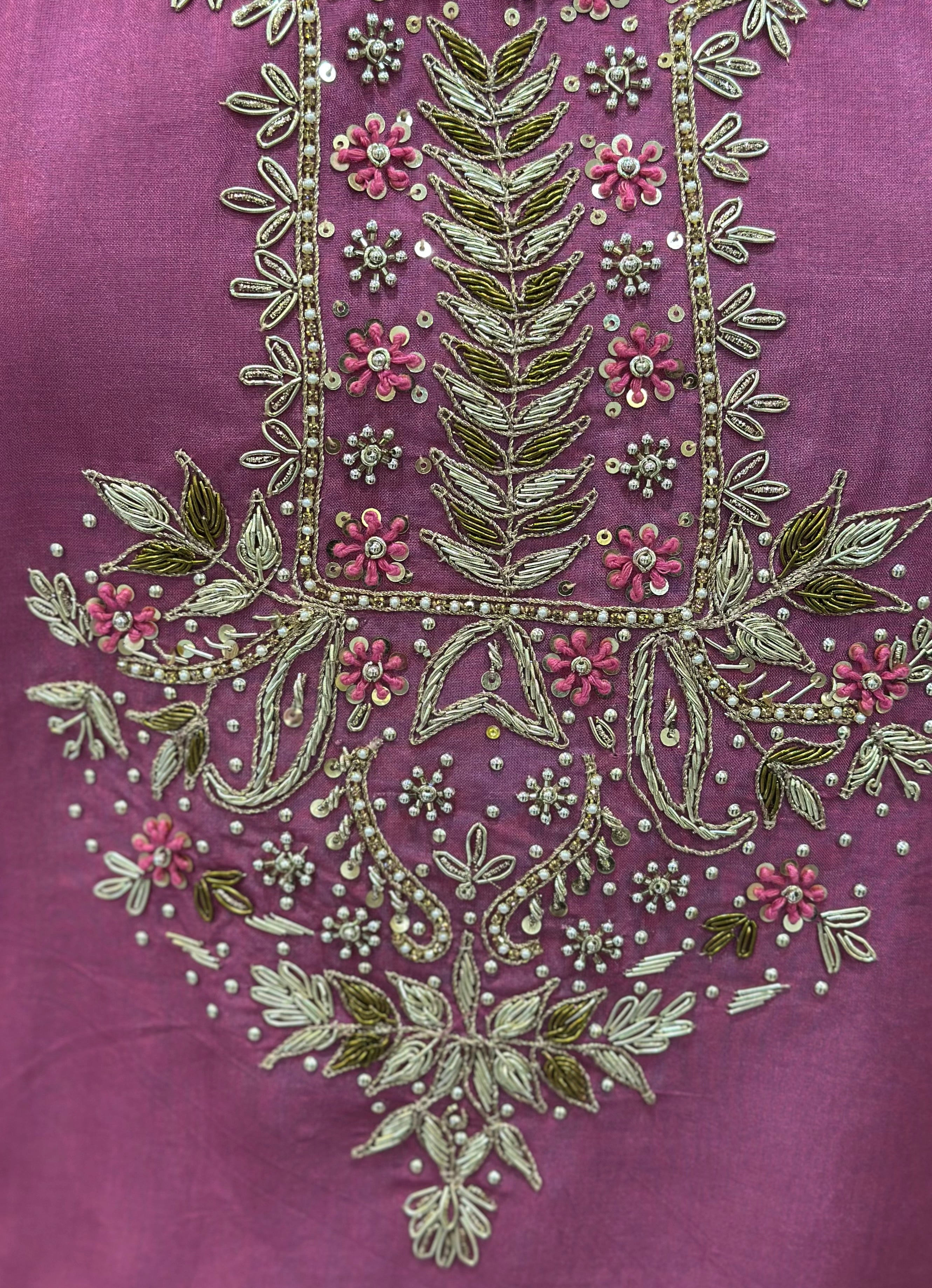 Graceful Handwork Suit Set
