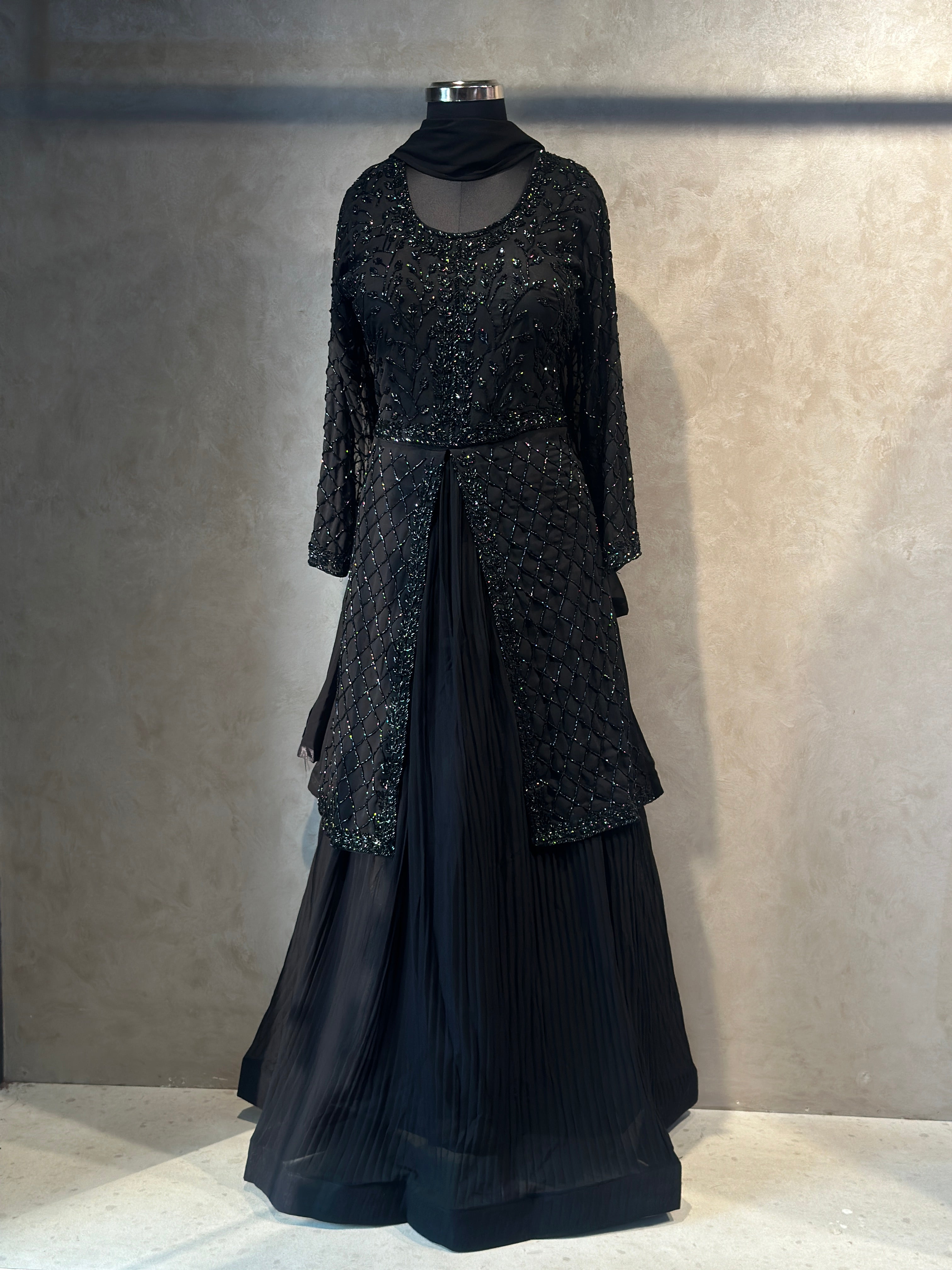 PEPLUM HANDWORK SKIRT SET