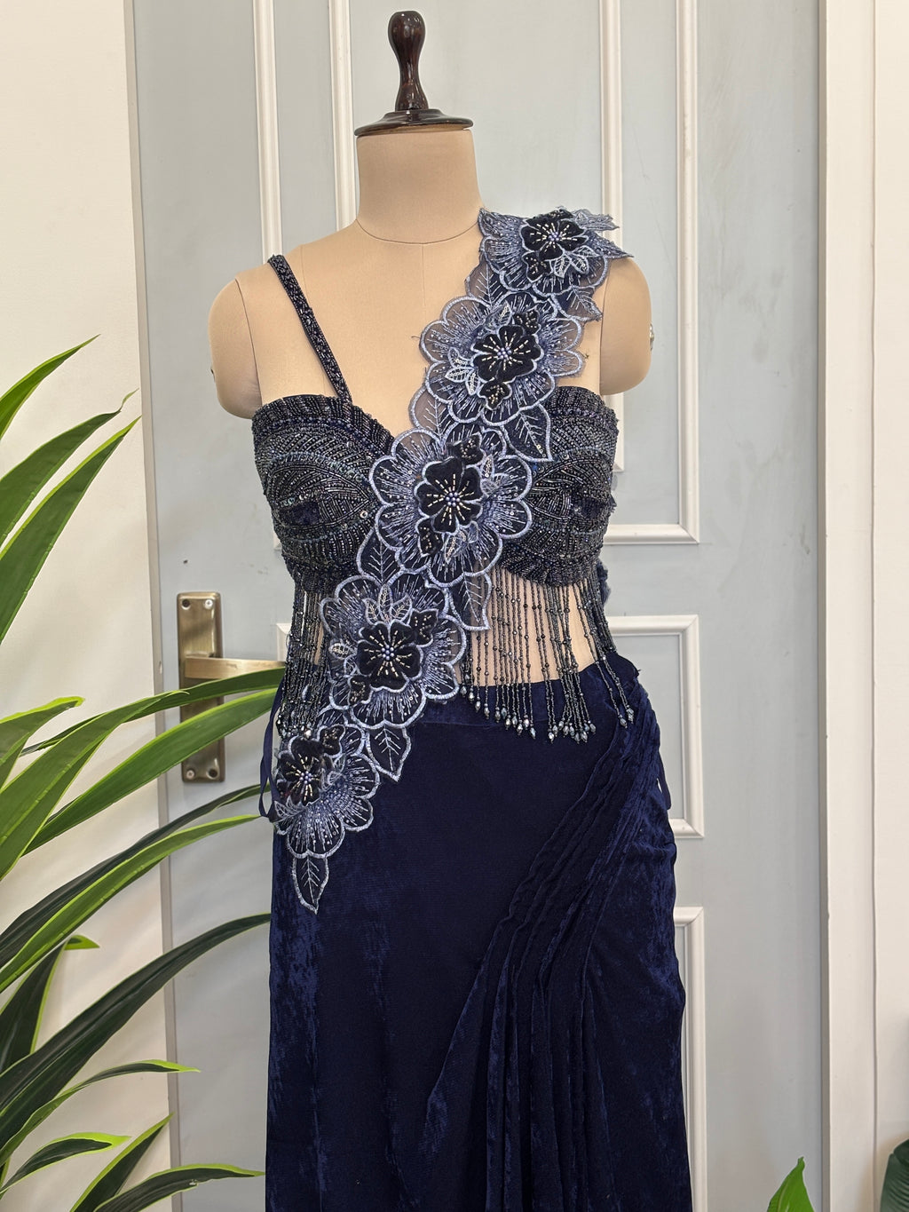 Elegant draping saree with exquisite handwork