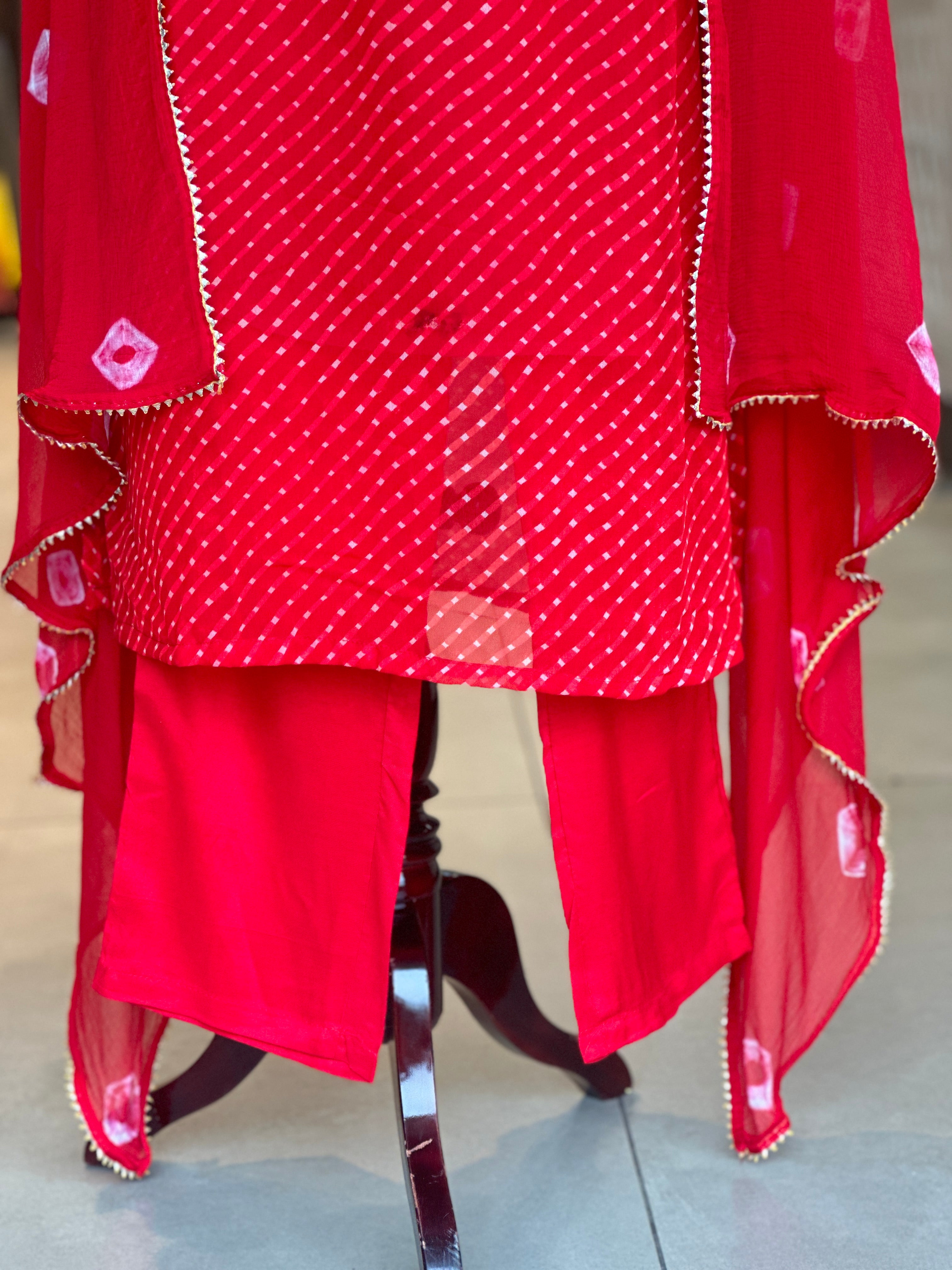 MOTHDA SPECIAL HANDWORK SUIT SET