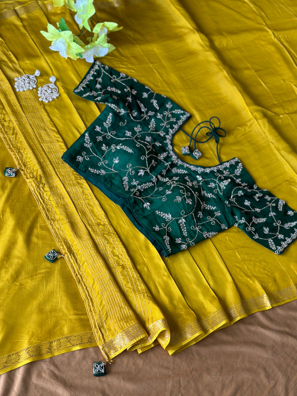 BEAUTIFUL STITCHED BLOUSE SAREE