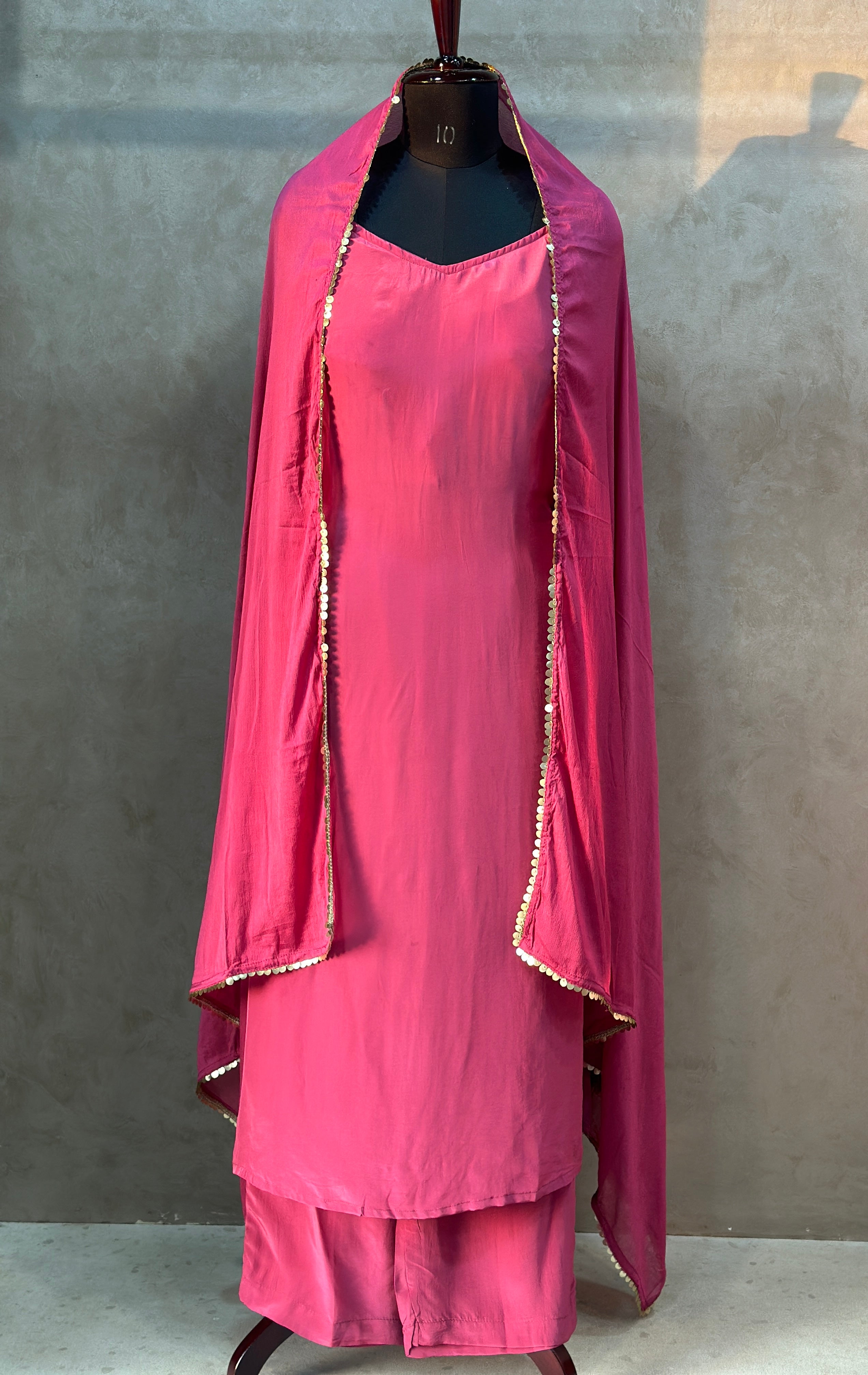 PURE CREPE SUIT SET