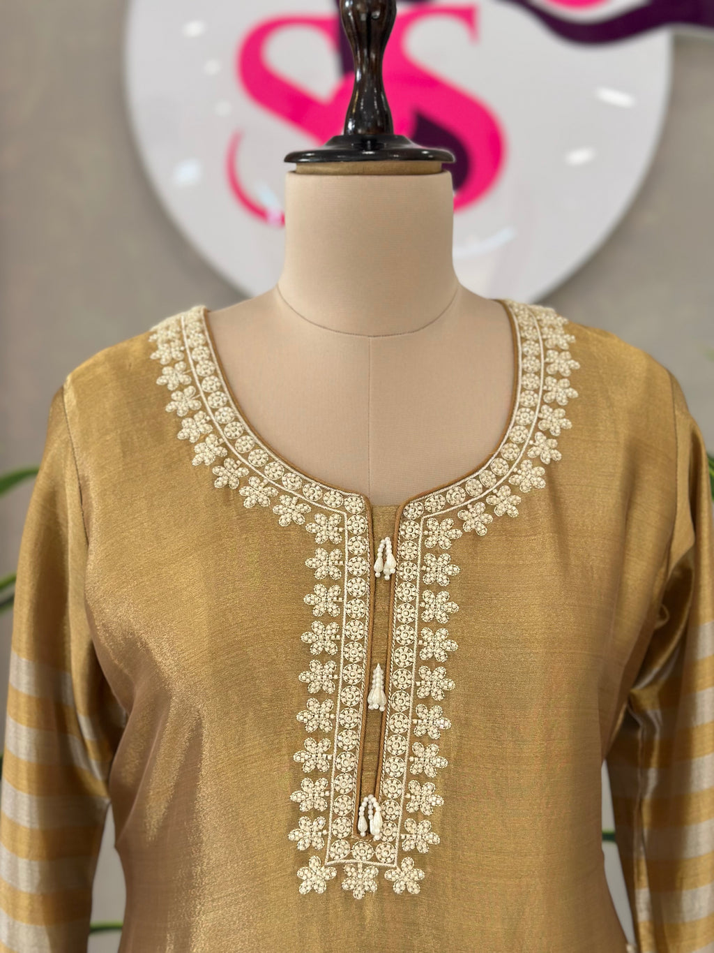 Trendy Farshi Suit Set With Beautiful Pearls Handwork