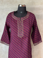 TRENDY LAHRIYA KURTI