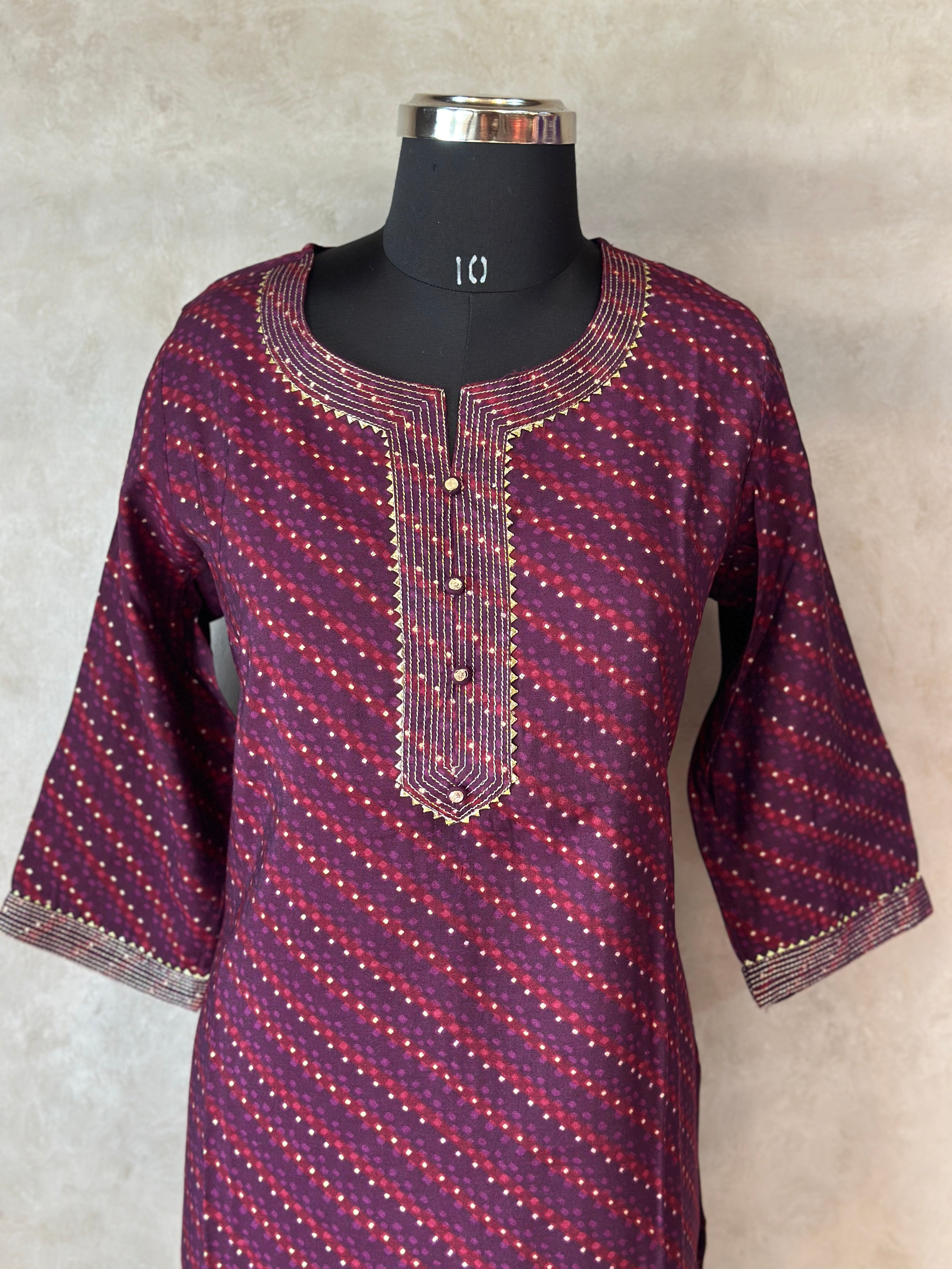 TRENDY LAHRIYA KURTI