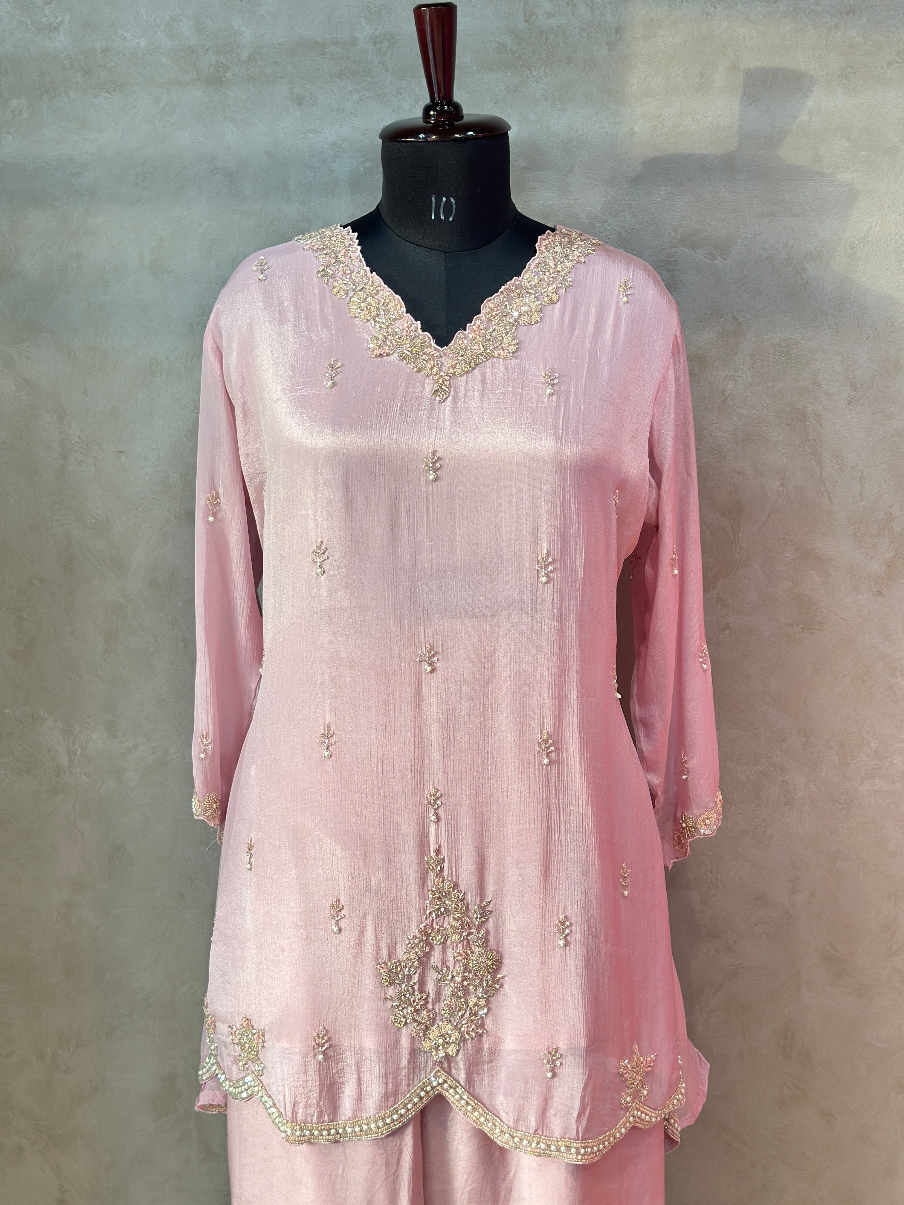 BEAUTIFUL HANDWORK PLAZO SET