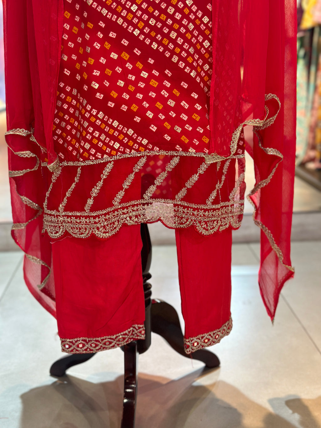 THREE PIECE BHANDEJ SUIT SET