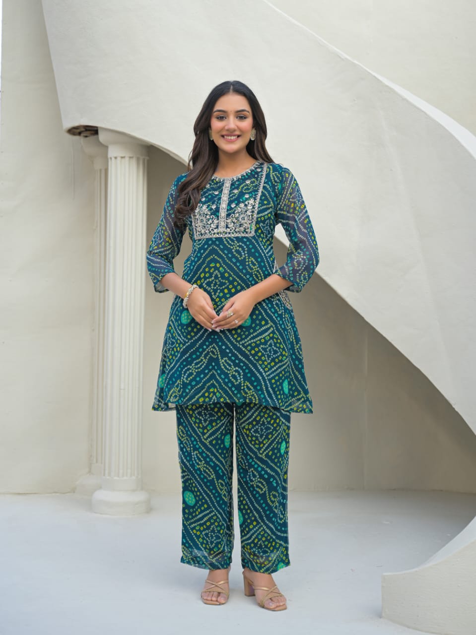BHANDEJ SPECIAL TWO PIECE SET