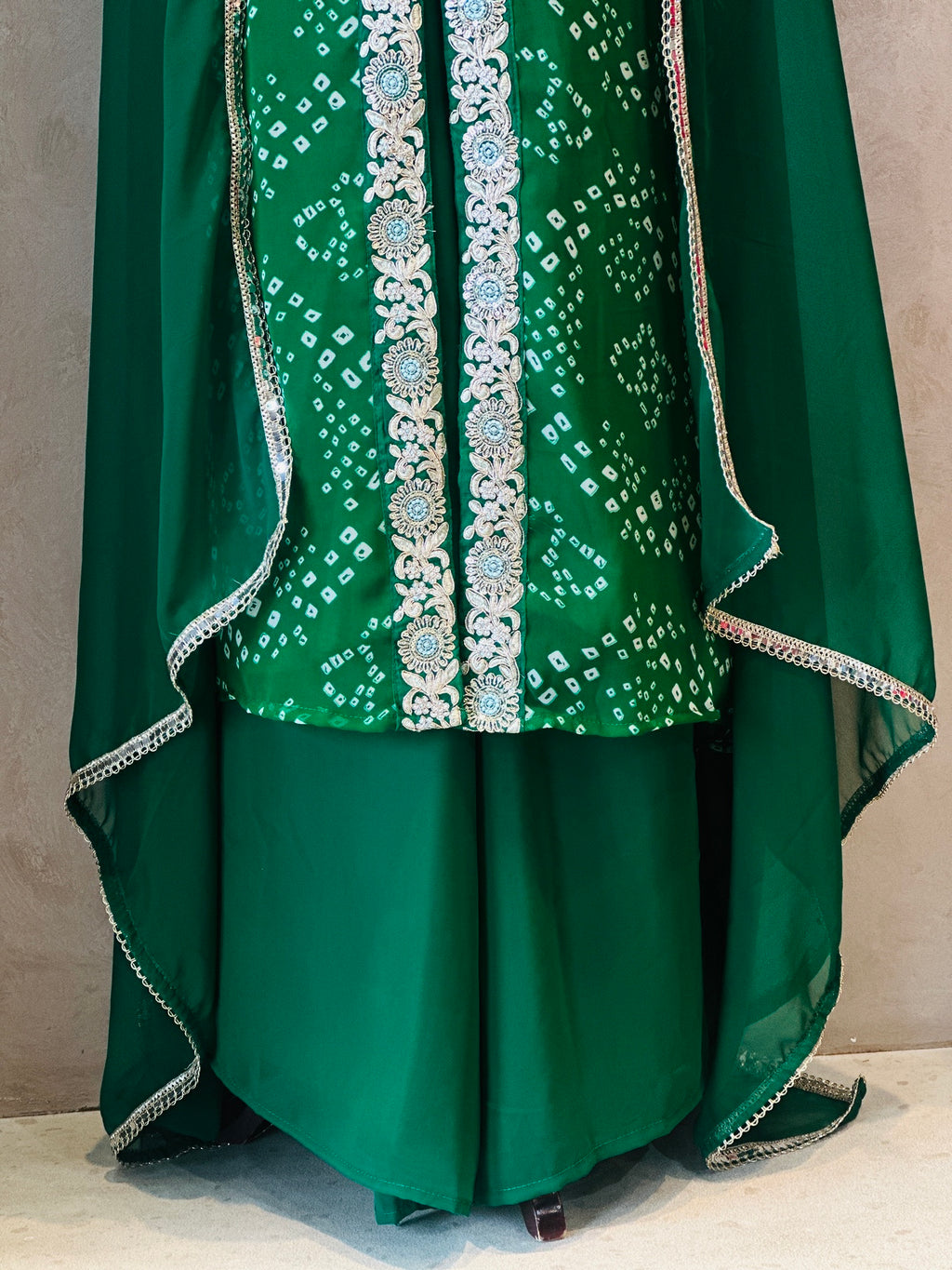 BEAUTIFUL BHANDEJ SPECIAL PLAZO SET