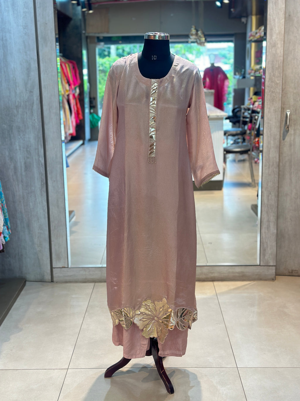 BEAUTIFUL PURE ZAR TISSUE SUIT SET