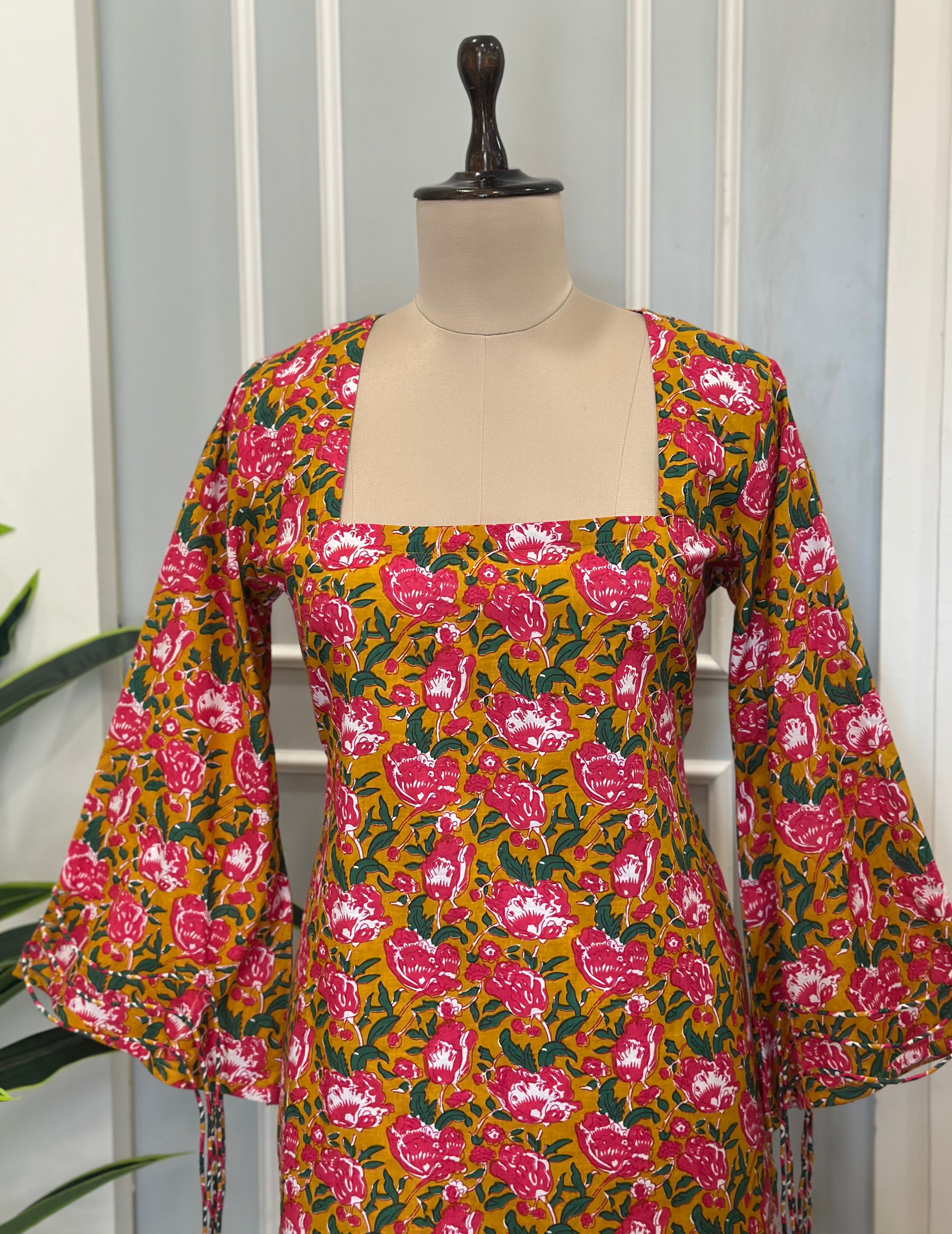 Square Neck Floral Printed Ethnic Farsi Suit Set