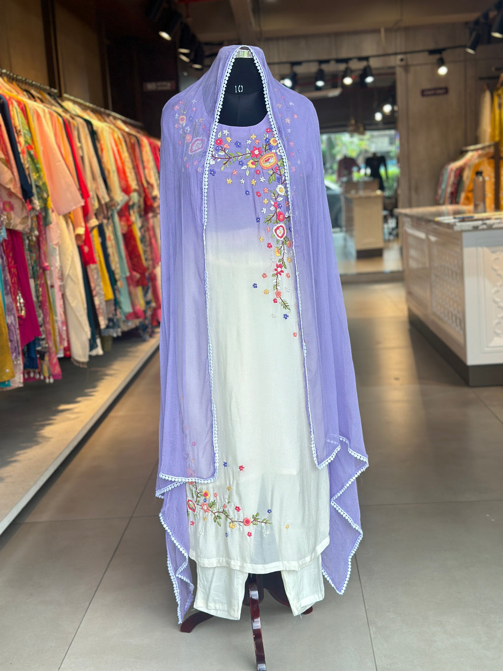 EMBROIDERED PURE CHINON SUIT SET