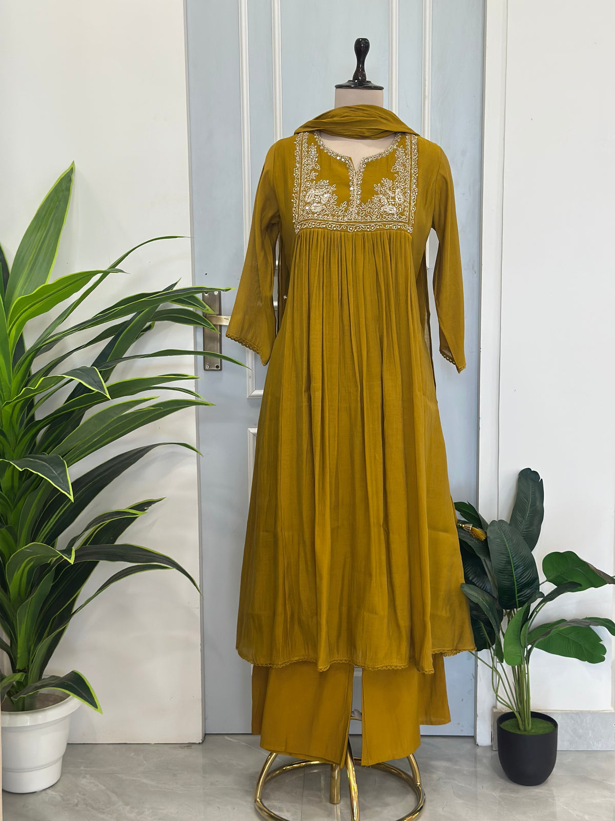Beautiful Anarkali In Pure Mal Chanderi With Handwork