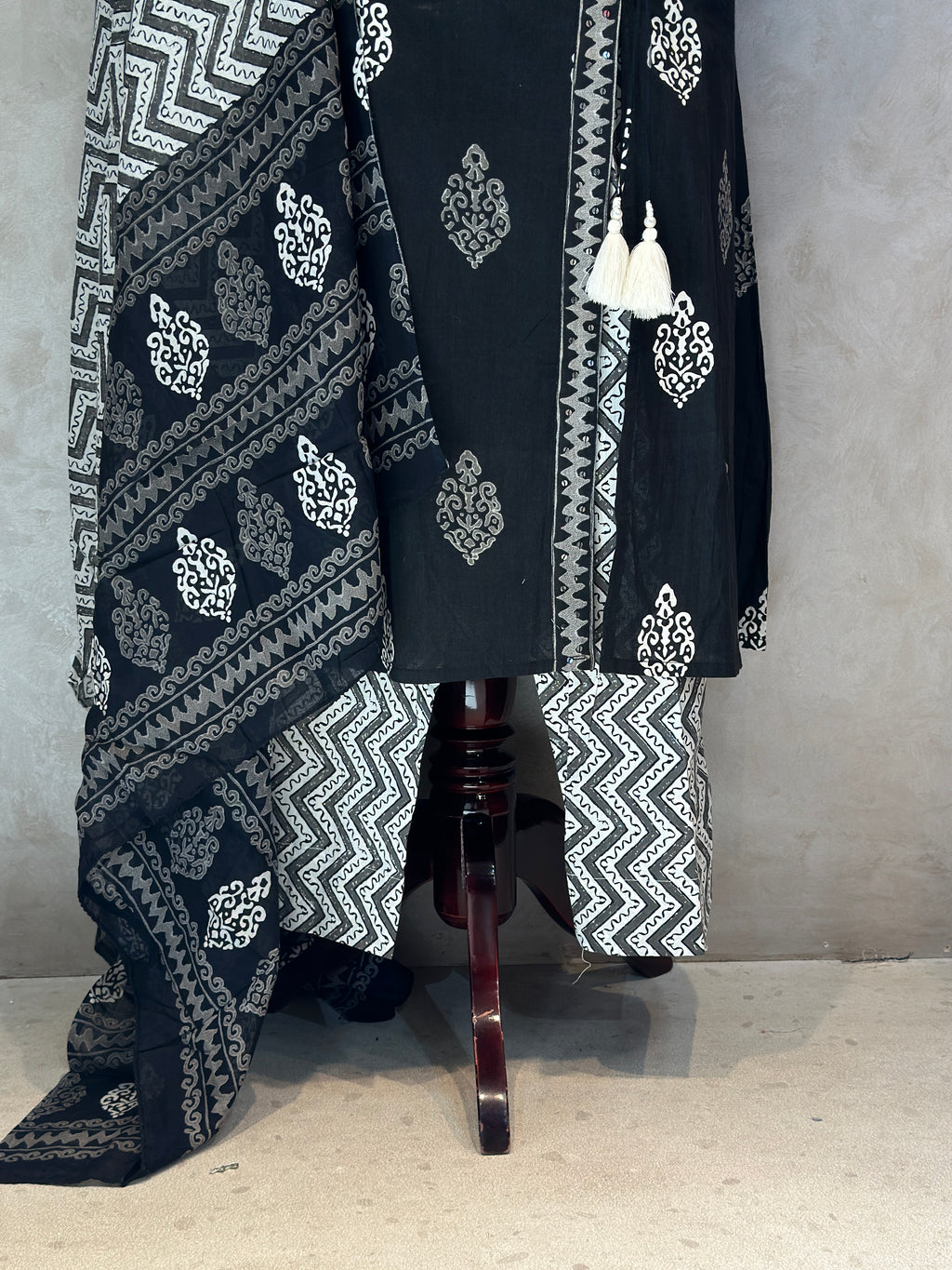 THREE PIECE ANGRAKHA SUIT