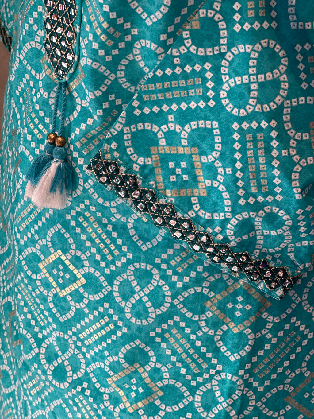 THREE PIECE BHANDEJ SUIT SET