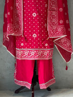 EMBROIDERED SUIT SET