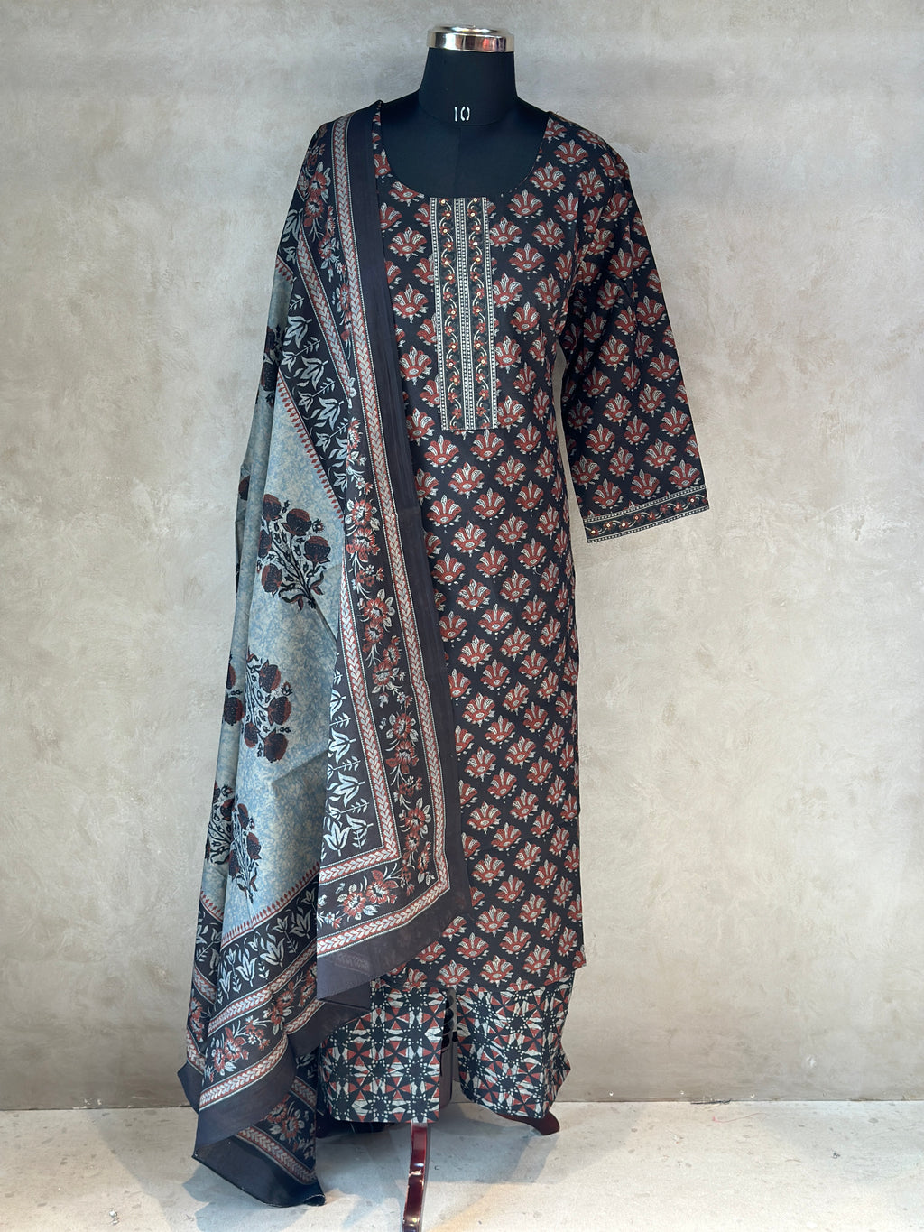 COTTON SUIT SET WITH DUPATTA