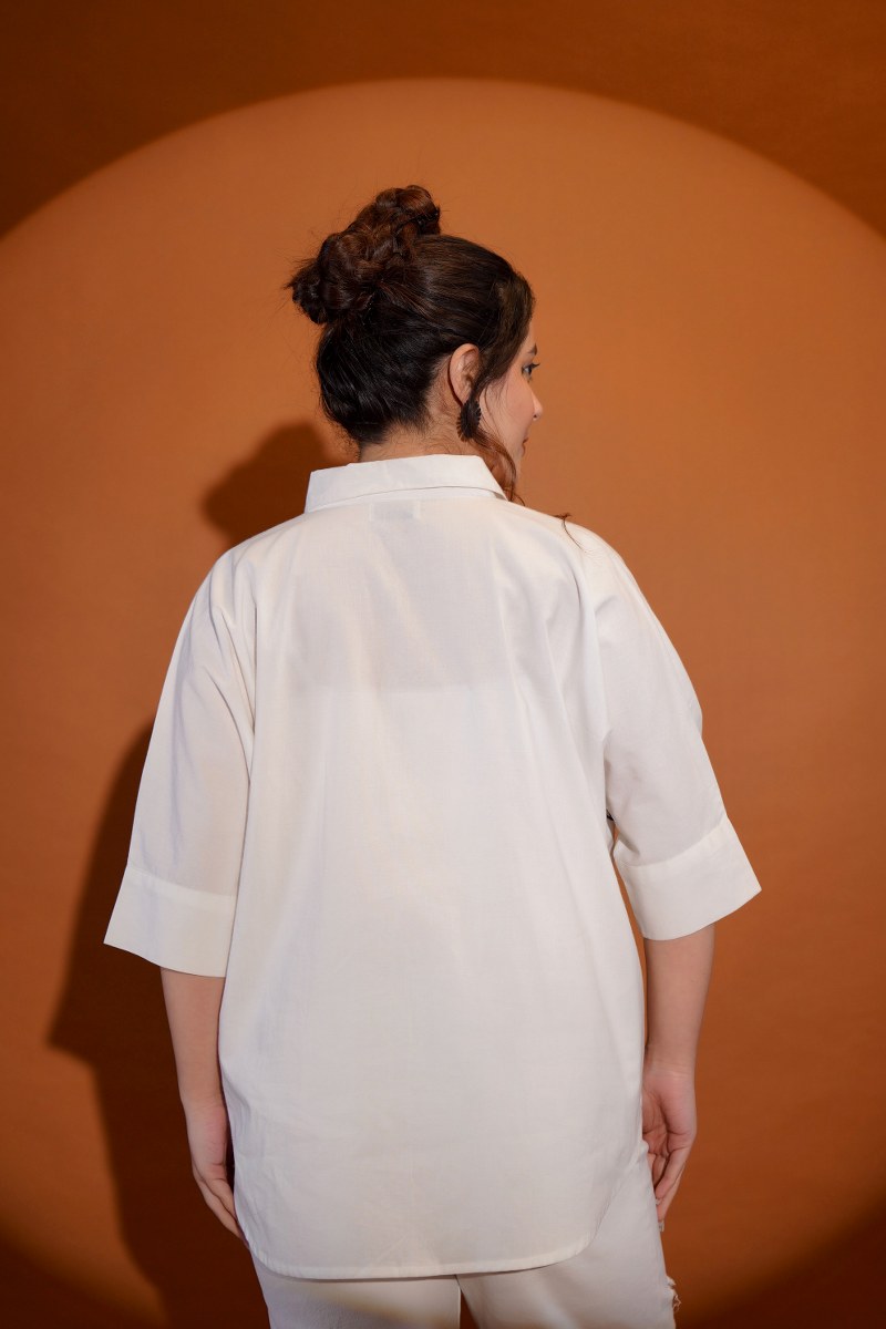 EMBROIDERED LOSE FIT SHIRT