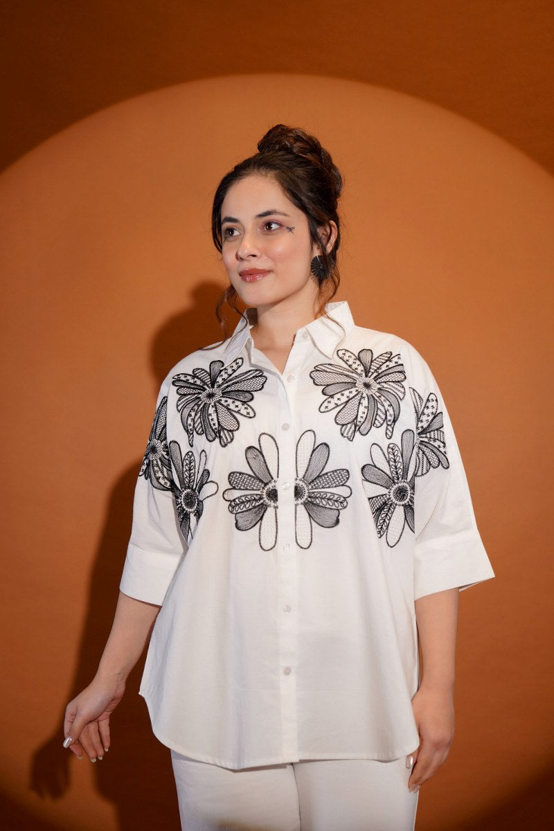 EMBROIDERED LOSE FIT SHIRT