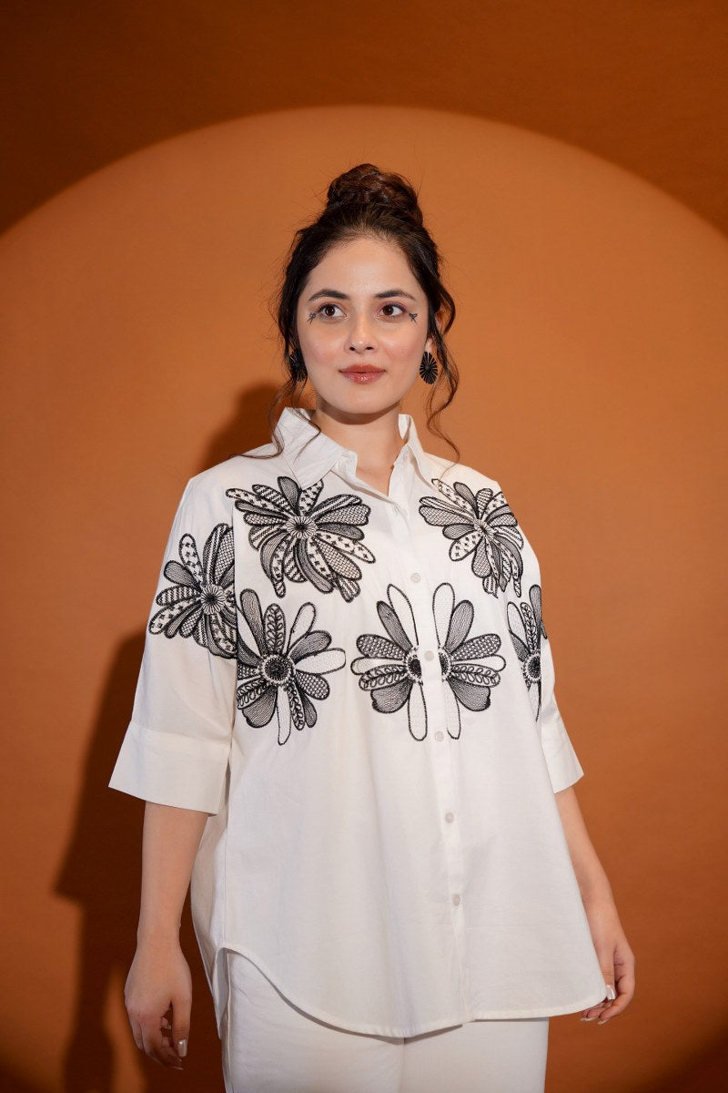 EMBROIDERED LOSE FIT SHIRT