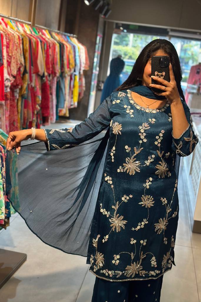 Chinon Handwork Plazo Set