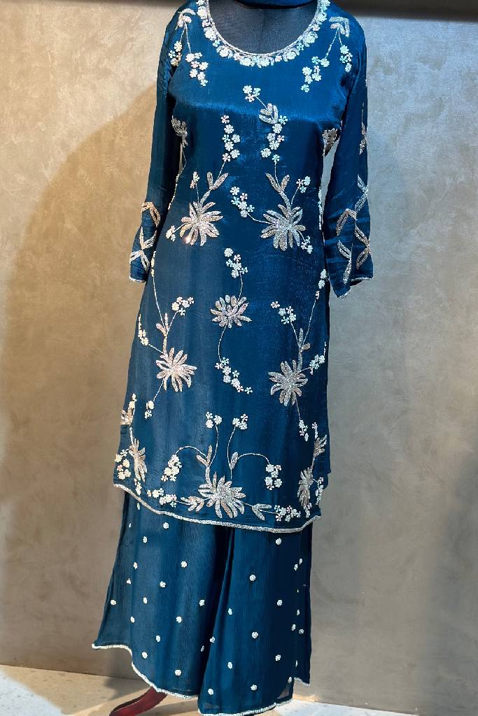 Chinon Handwork Plazo Set