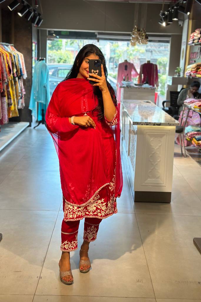 Embroidered Pakistani Suit Set