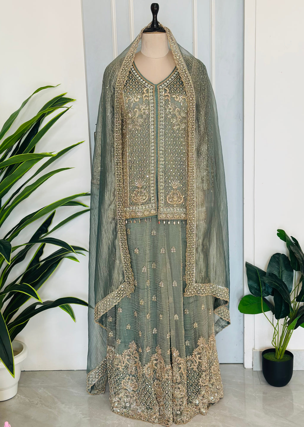Premium  Gold Elegance Suit  Set