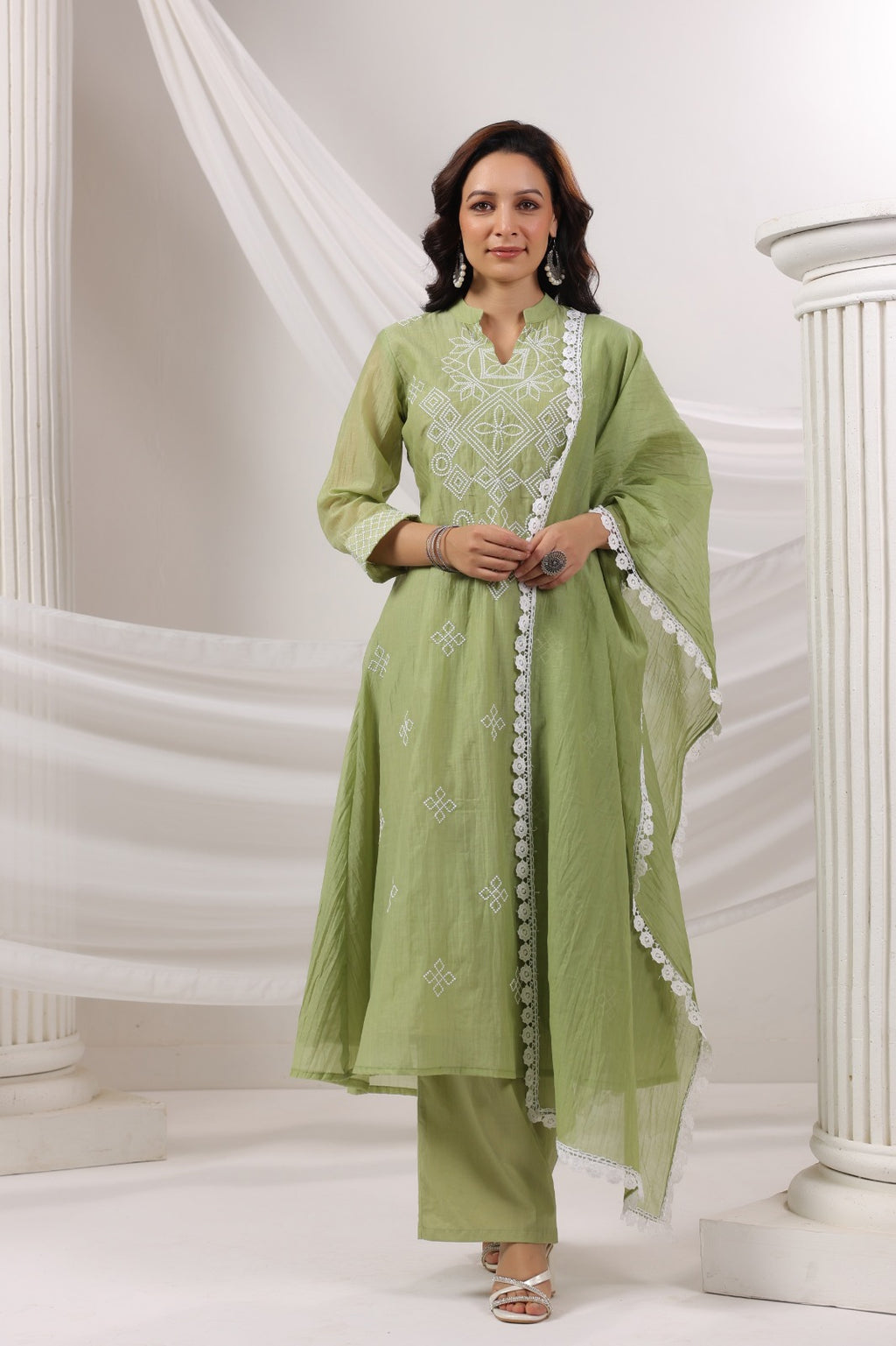 MUL CHANDERI EMBROIDERED SUIT