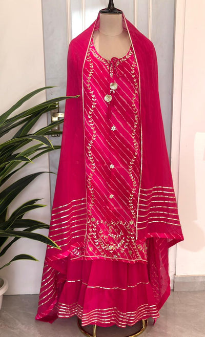 Elegant Handwork Attached Flare Suit Set
