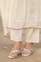 BEAUTIFUL EMBROIDERED MUL COTTON SUIT SET