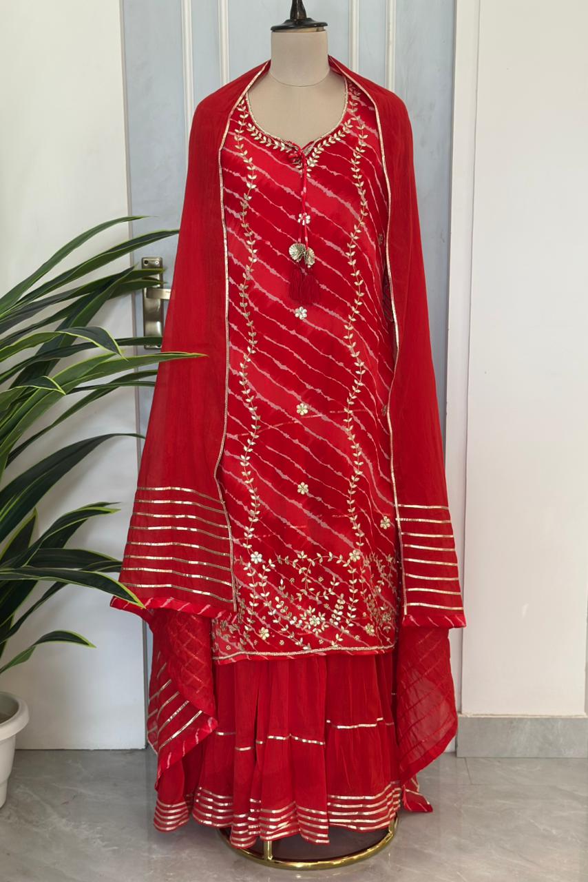 Elegant Handwork Attached Flare Suit Set