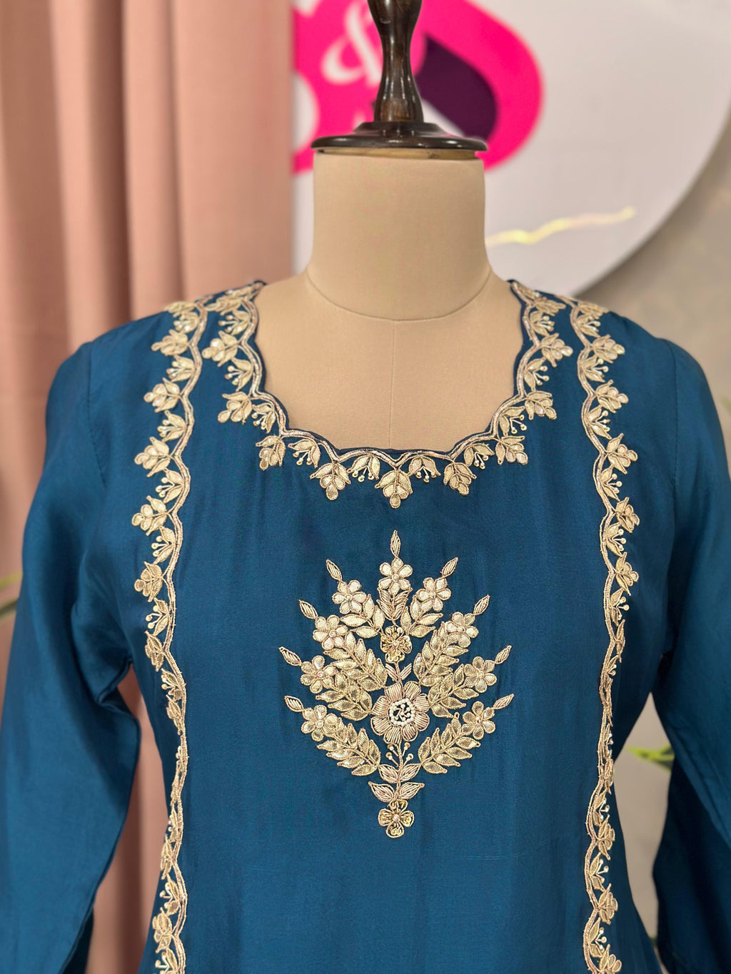 Gota Patti Handwork Suit Set