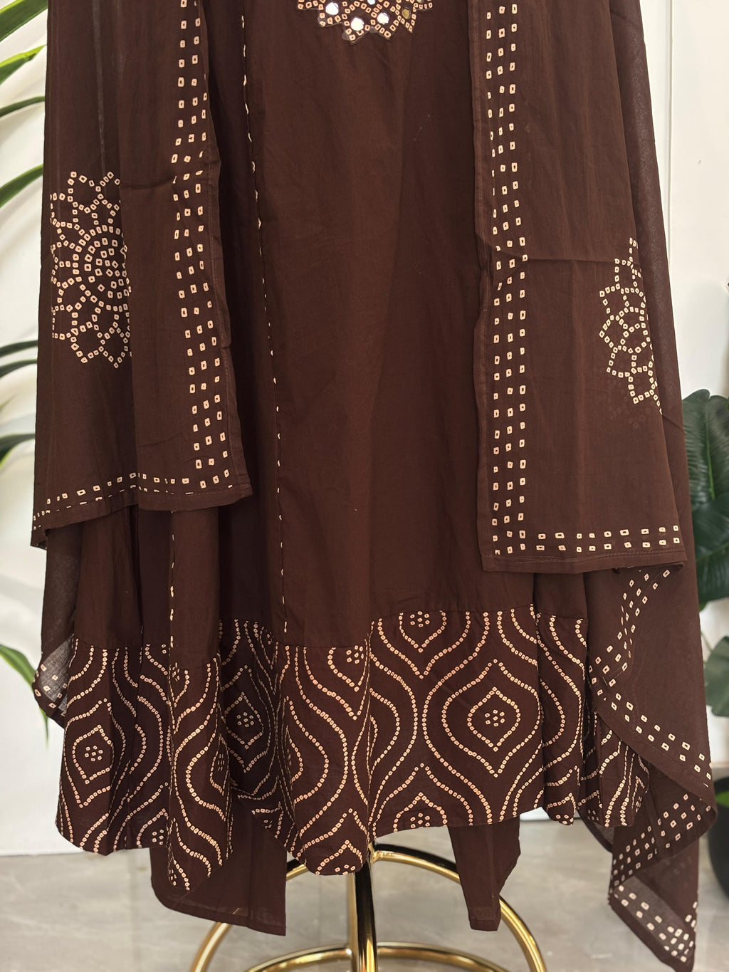 Pure Cotton Suit Set In Bhandej Print