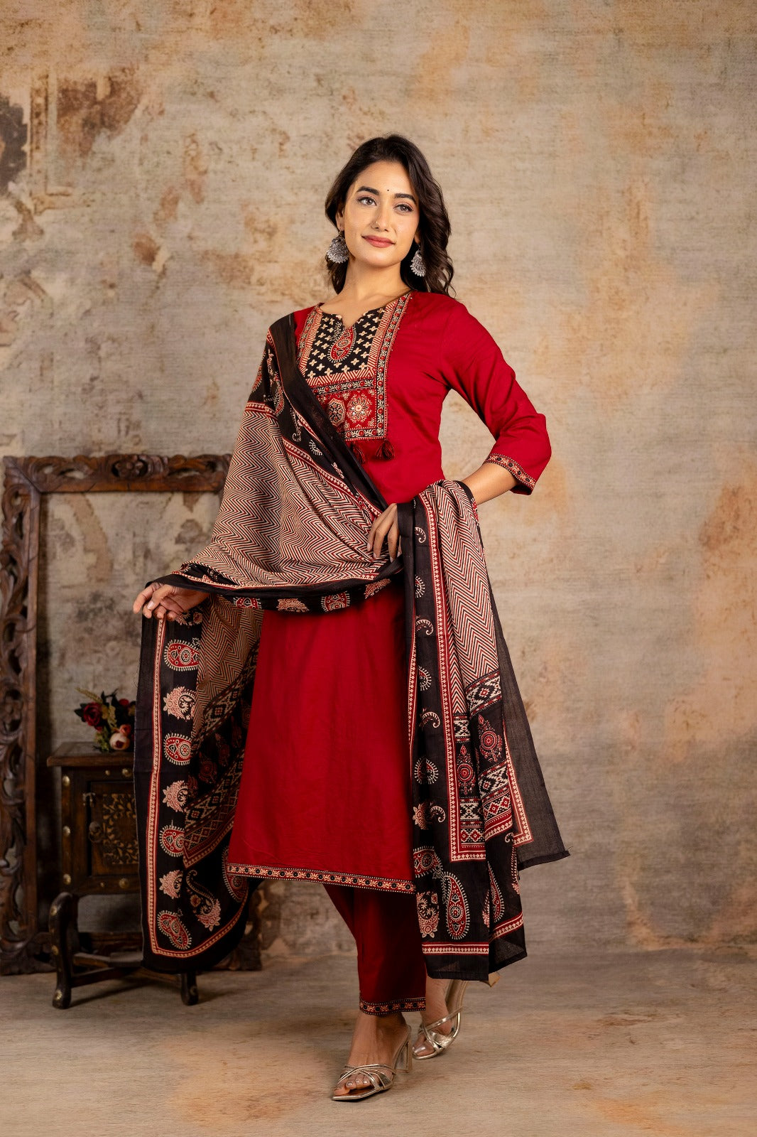 AJRAKH PRINT SUIT SET