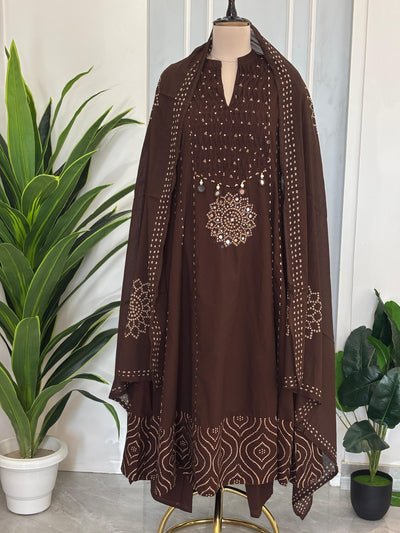 Pure Cotton Suit Set In Bhandej Print