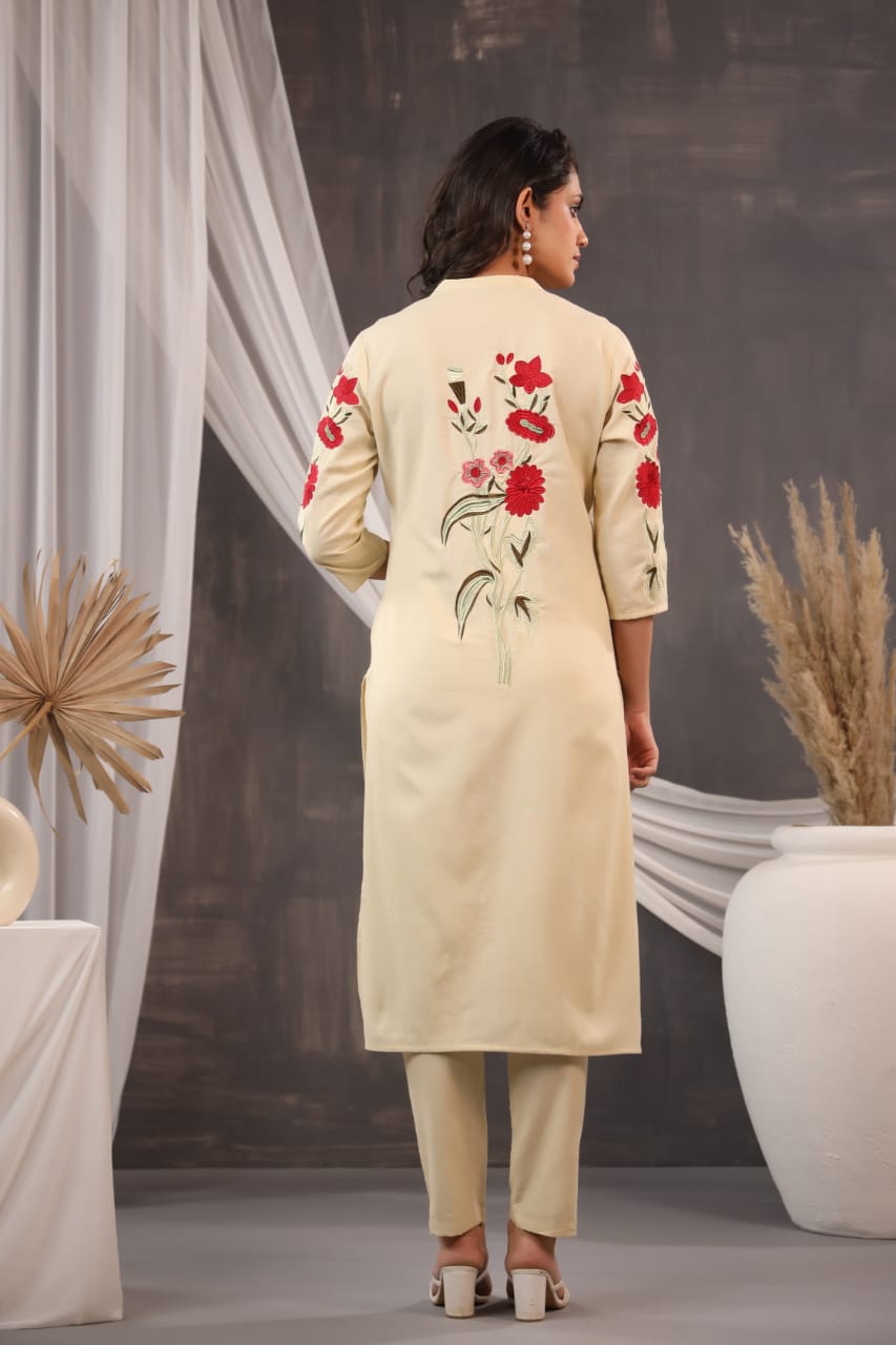 EMBROIDERED KURTA PANT SET